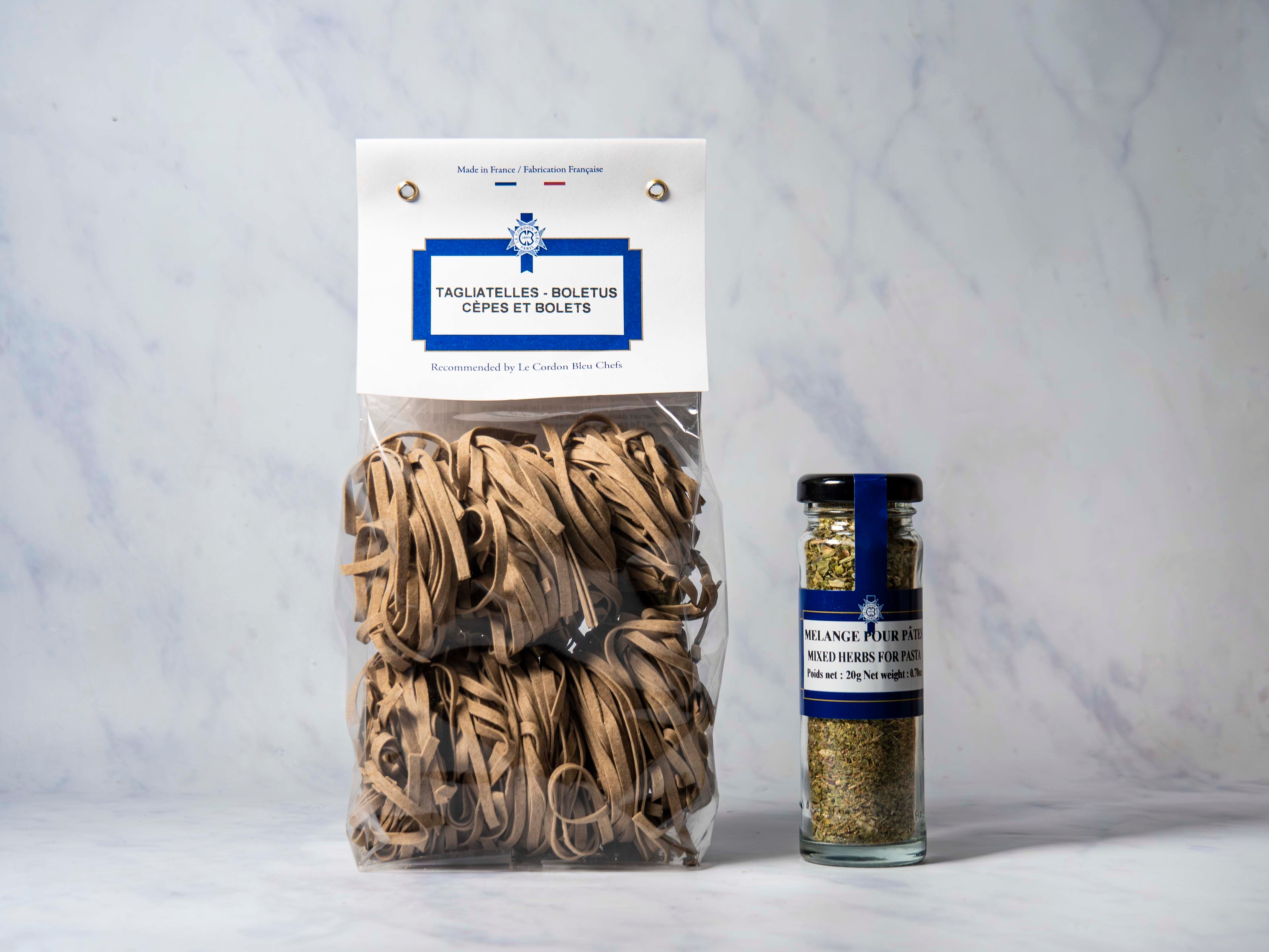 Plain Shells Pasta + Mixed Herbs – La Boutique Le Cordon Bleu