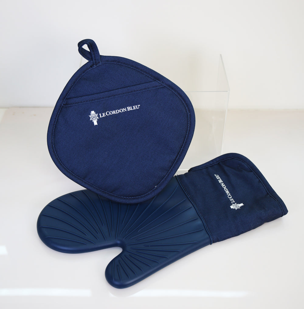 Ensemble de gants et de maniques